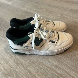 New Balance 550 Sea Salt Pine Green 9.5 Men’s